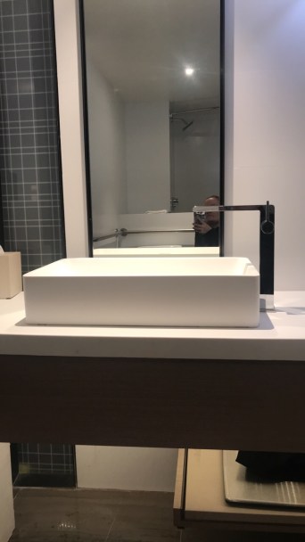 5D59223C-F6E0-47D3-8629-5169E7453D53